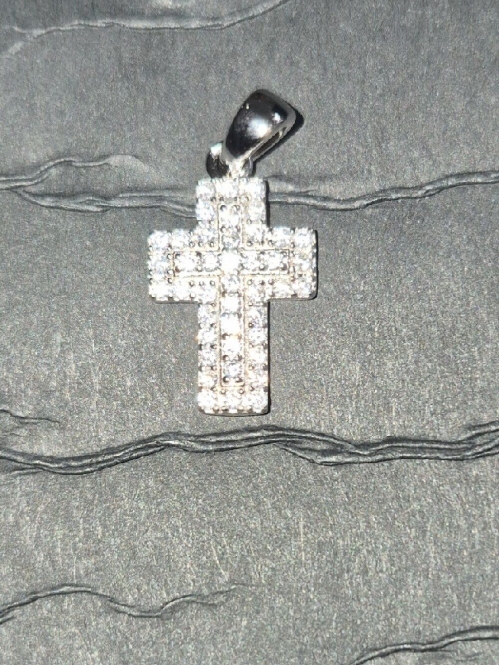 Sterling Silver Moissanite Cross Pendant in Silver
